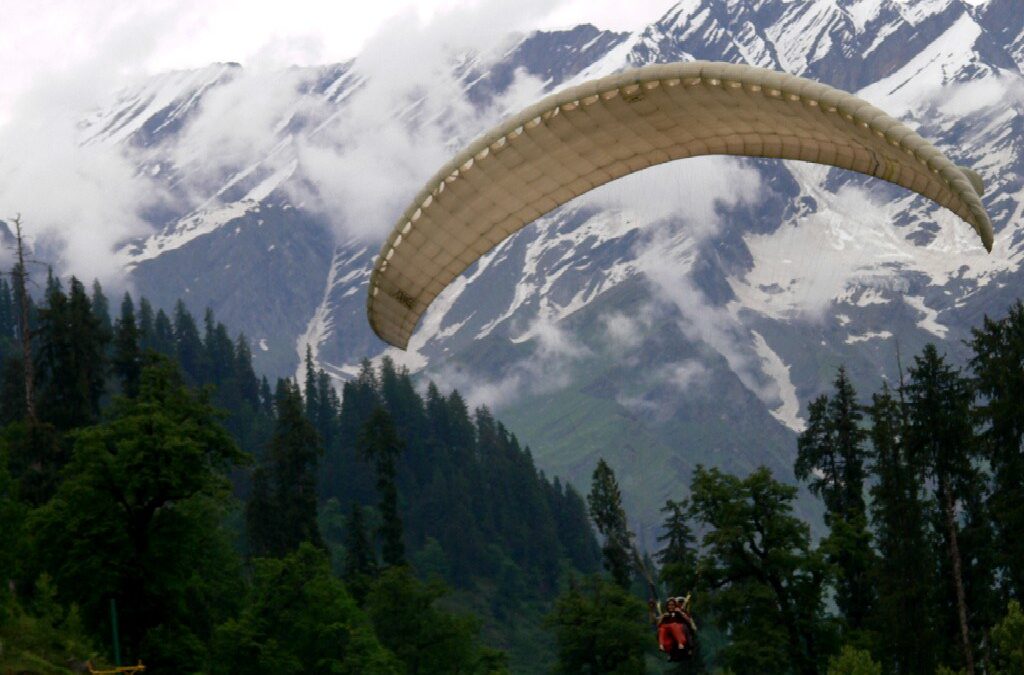 Unleash Your Adventurous Spirit: Paragliding in Bir Billing, the Paragliding Capital of India