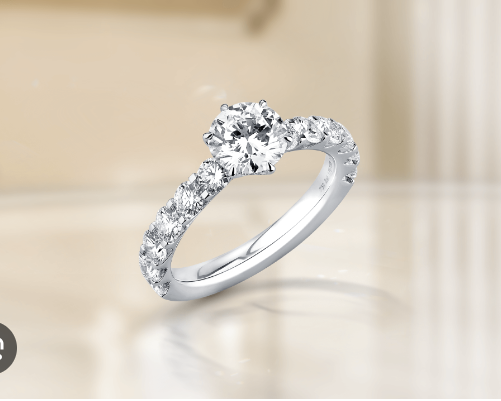 Knowsley’s Trendsetting Engagement Ring Designs
