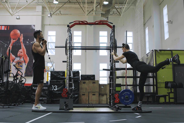 The Ultimate Guide to the Smith Machine: Revolutionizing Your Workout Routine