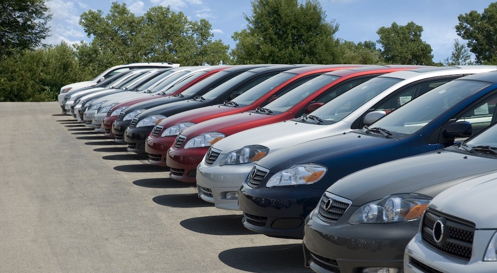 How to Prepare Used Cars for Sale in Lahore for Resale?