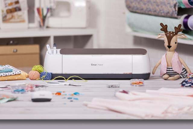 Which Cricut Should You Buy? A Comprehensive Guide