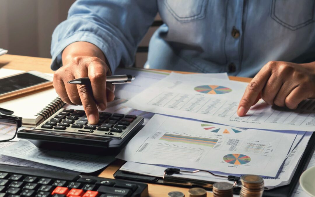 Discounted vs. Undiscounted Cash Flows: All You Need to Know 