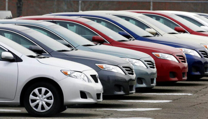 The Benefits of Buying Slightly Used Cars for Sale in Lahore