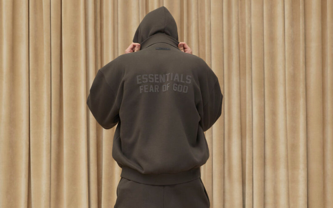 Essentials Hoodies UK: The Trending Fashion Brand