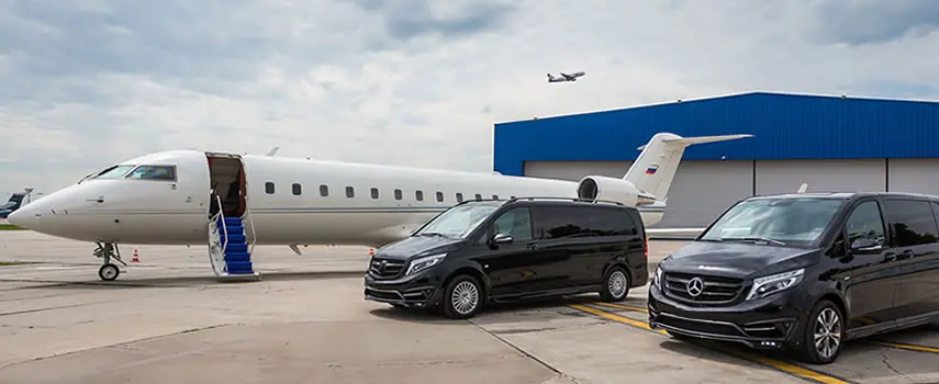 Experience the Best in Airport Transfers with Our Taxi Service