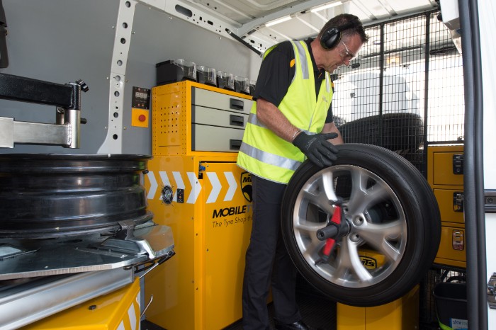 Top Reasons to Opt for Mobile Tyre Fitting Services in Your Area