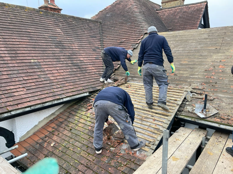 The Ultimate Guide to Roof Maintenance for Twickenham Homeowners